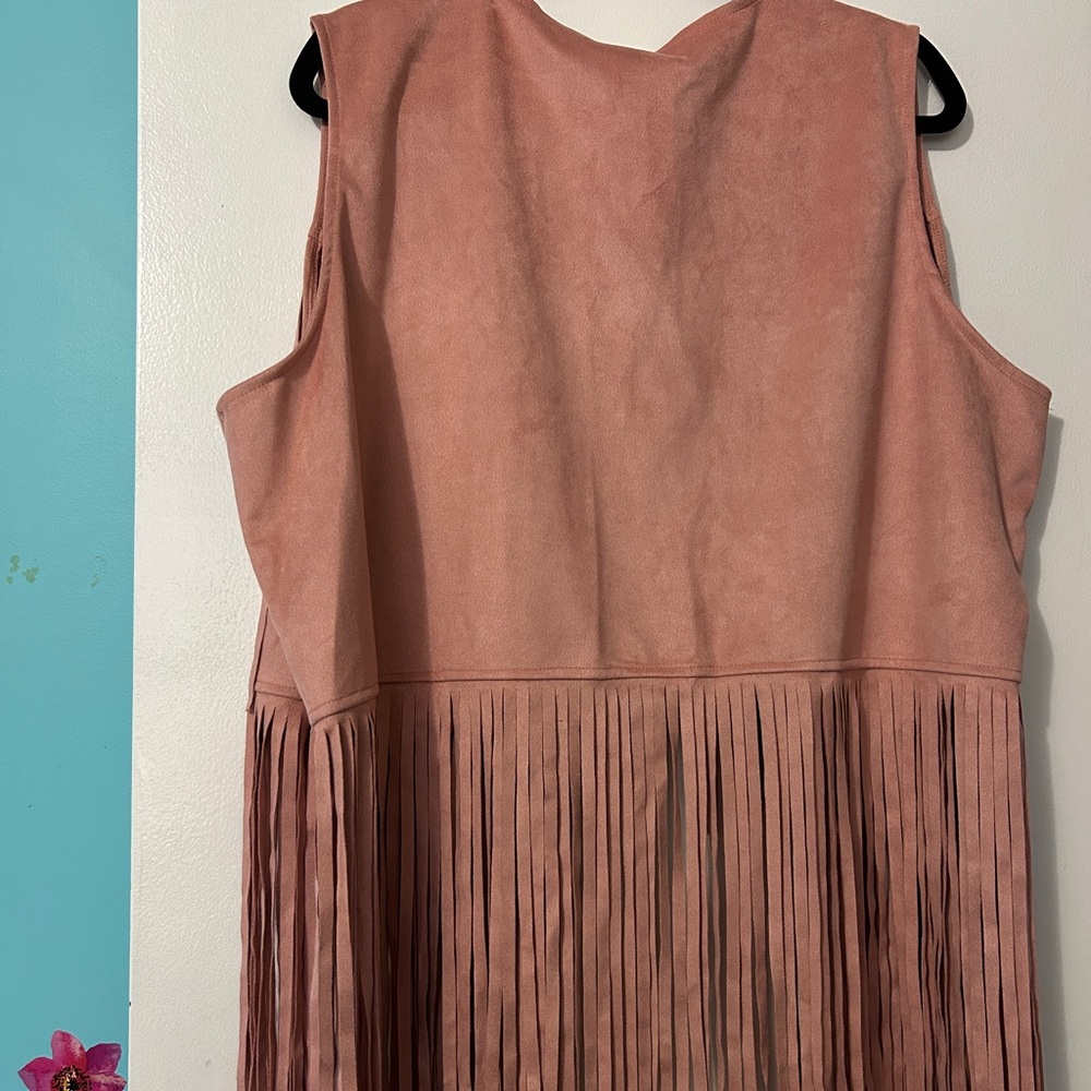 ✂️Women's Fringe Vest in Pink ✂️ - Picture 9 of 11